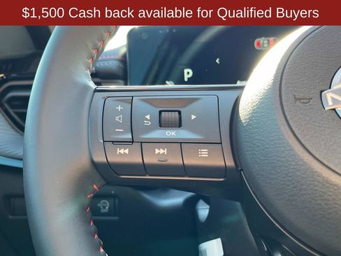 New 2026 Nissan Kicks SR w/ Cold Weather Package image 25