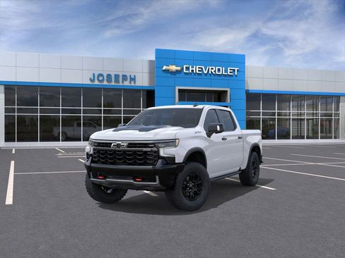 New 2026 Chevrolet Silverado 1500 ZR2 w/ LPO, Dark Essentials Package AWD/4WD image 8