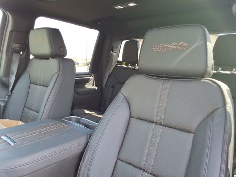 New 2026 Chevrolet Silverado 3500 High Country w/ High Country Premium Package AWD/4WD image 23