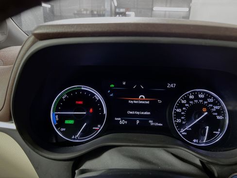 Used 2021 Toyota Sienna Platinum image 21