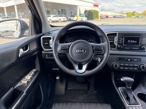 Used 2017 Kia Sportage LX AWD/4WD image 21