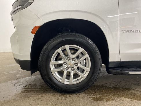 Used 2024 Chevrolet Tahoe LT image 11