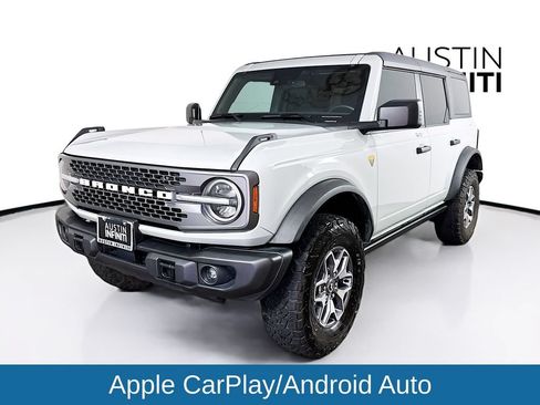 Used 2022 Ford Bronco Badlands AWD/4WD image 3