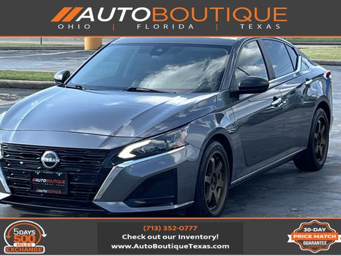 Used 2025 Nissan Altima 2.5 S FWD image 1