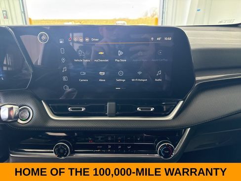 Used 2025 Chevrolet Equinox LT FWD image 12