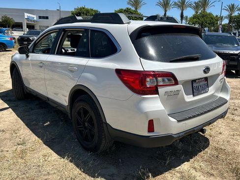 Used 2016 Subaru Outback 3.6R Limited AWD/4WD image 7