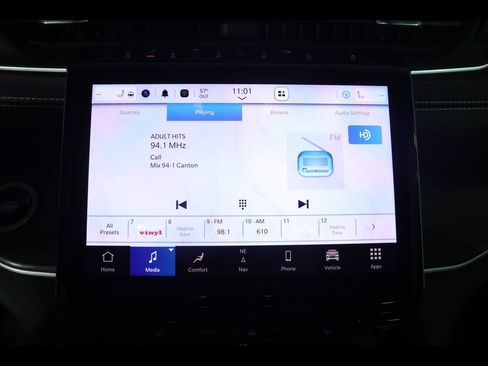 Used 2022 Jeep Grand Cherokee L Limited image 29