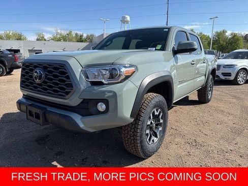 Used 2022 Toyota Tacoma TRD Off-Road AWD/4WD image 1