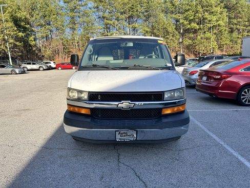 Used 2014 Chevrolet Express 1500 LT w/ LT Preferred Equipment Group image 2