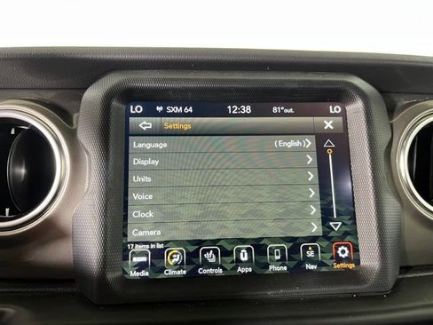 Used 2022 Jeep Wrangler Unlimited Sahara w/ Cold Weather Group AWD/4WD image 27