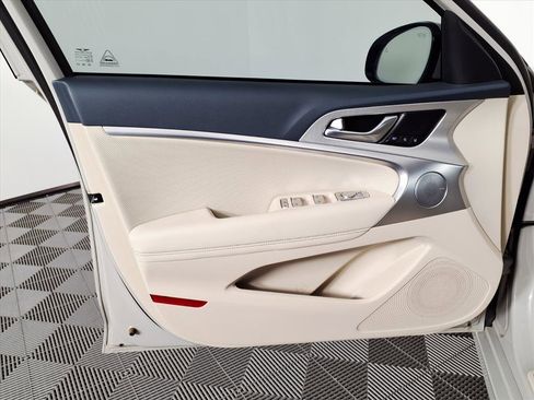 Certified 2026 Genesis G70 2.5T Prestige image 16