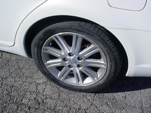 Used 2007 Toyota Avalon XL image 8