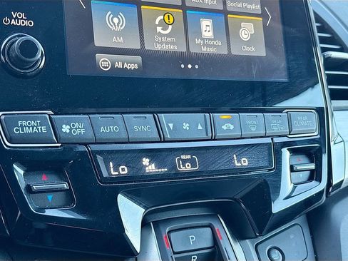 Used 2024 Honda Odyssey EX-L image 15