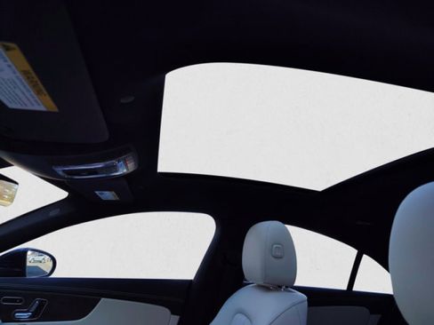 Used 2023 Mercedes-Benz CLA 250 4MATIC image 13