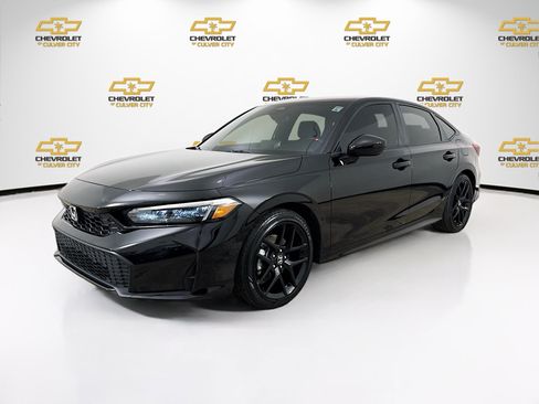 Used 2025 Honda Civic Sport image 4