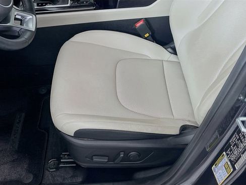 Used 2023 Kia Sportage EX FWD image 21