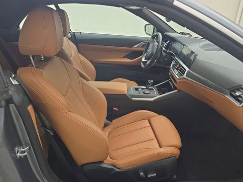 Certified 2022 BMW 430i Convertible w/ Convenience Package image 27