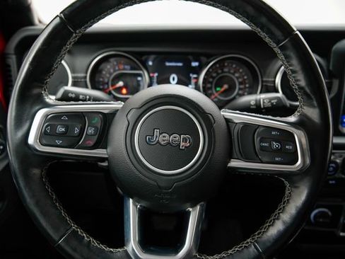 Used 2021 Jeep Gladiator Overland w/ Uconnect 4C Nav & Sound Group image 31