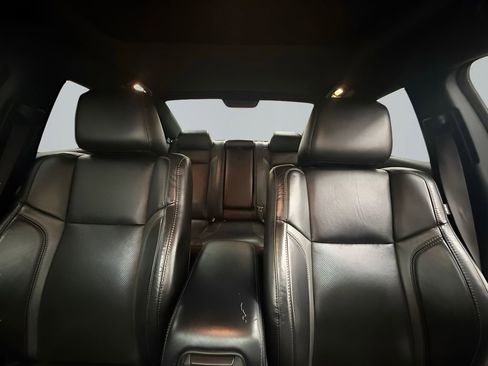 Used 2022 Dodge Charger SXT w/ Leather Interior Group RWD image 15