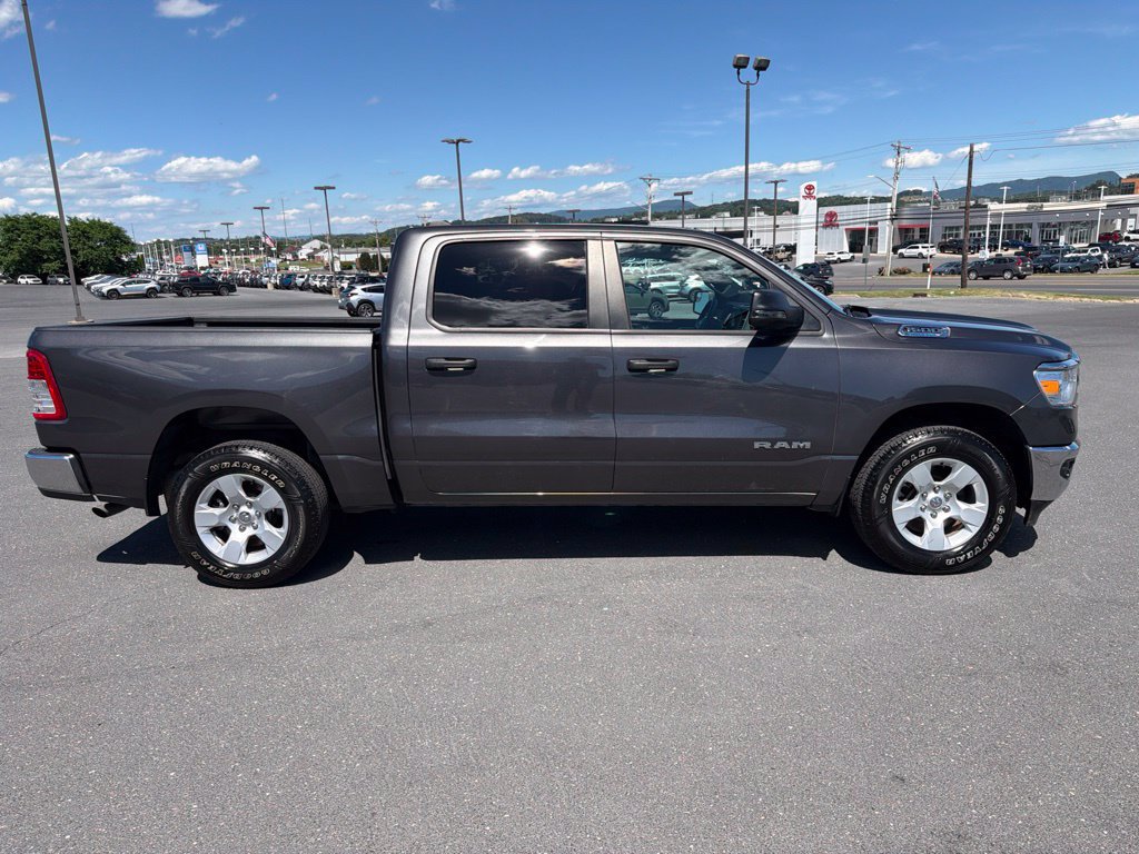 Used 2023 RAM 1500 Big Horn AWD/4WD image 6
