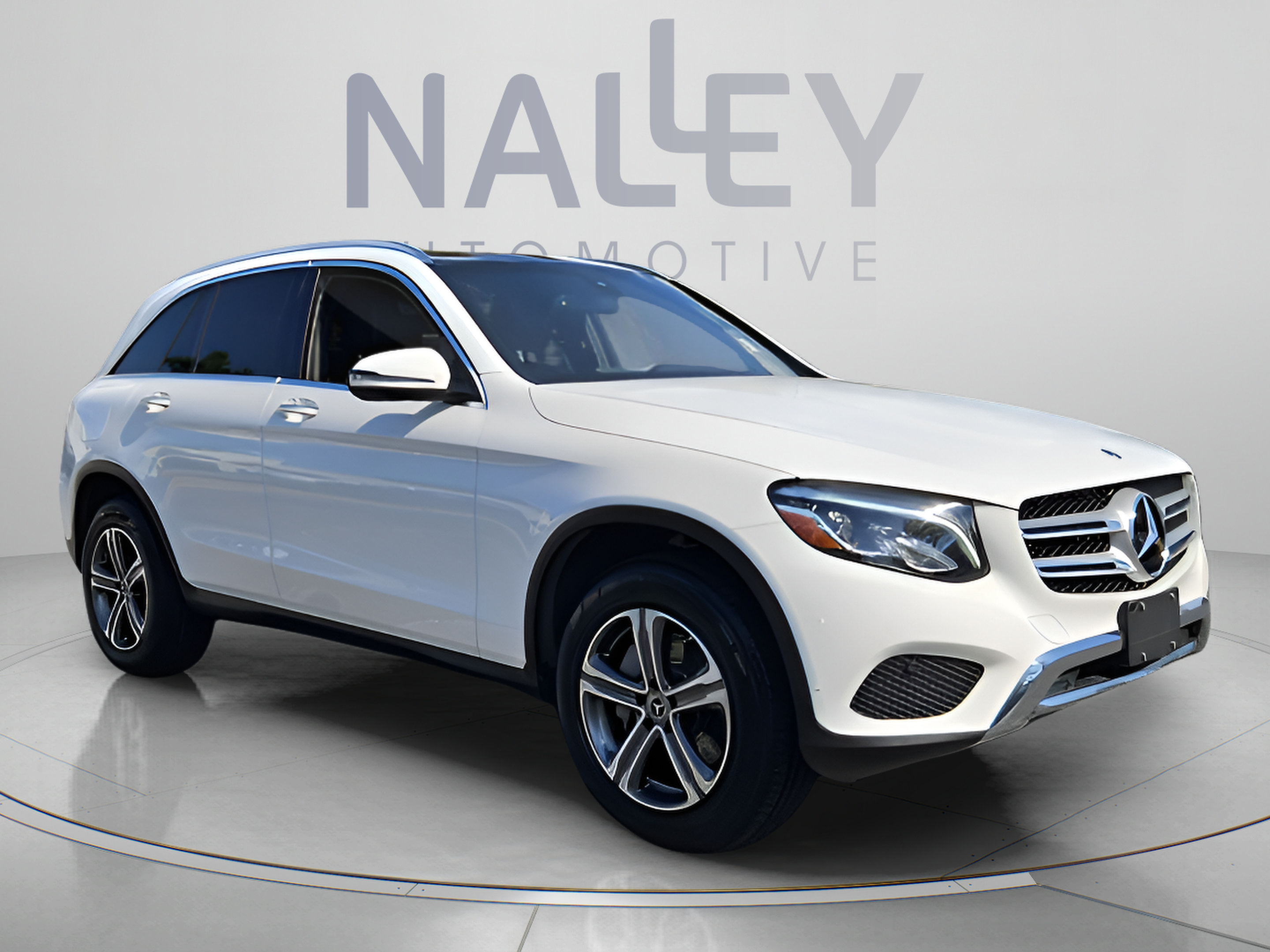 Used 2019 Mercedes-Benz GLC 300 4MATIC image 7