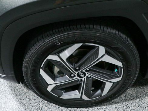 Used 2023 Hyundai Tucson SEL w/ Convenience Package FWD image 11
