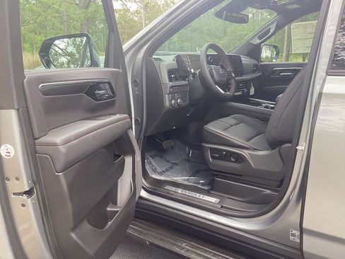 New 2026 Chevrolet Suburban RST w/ Comfort Package RWD image 9