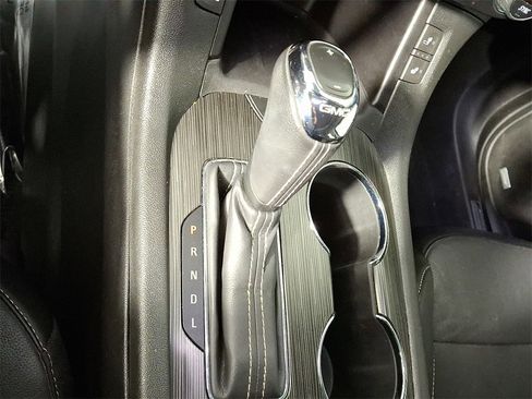 Used 2019 GMC Acadia SLT w/ Black Edition image 20