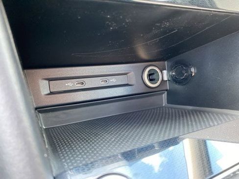 New 2025 Volkswagen Taos S image 36