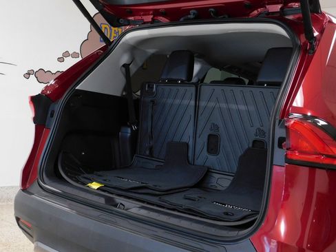 Used 2024 Toyota Grand Highlander Limited image 85