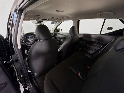 Certified 2025 Nissan Kicks Play S image 10