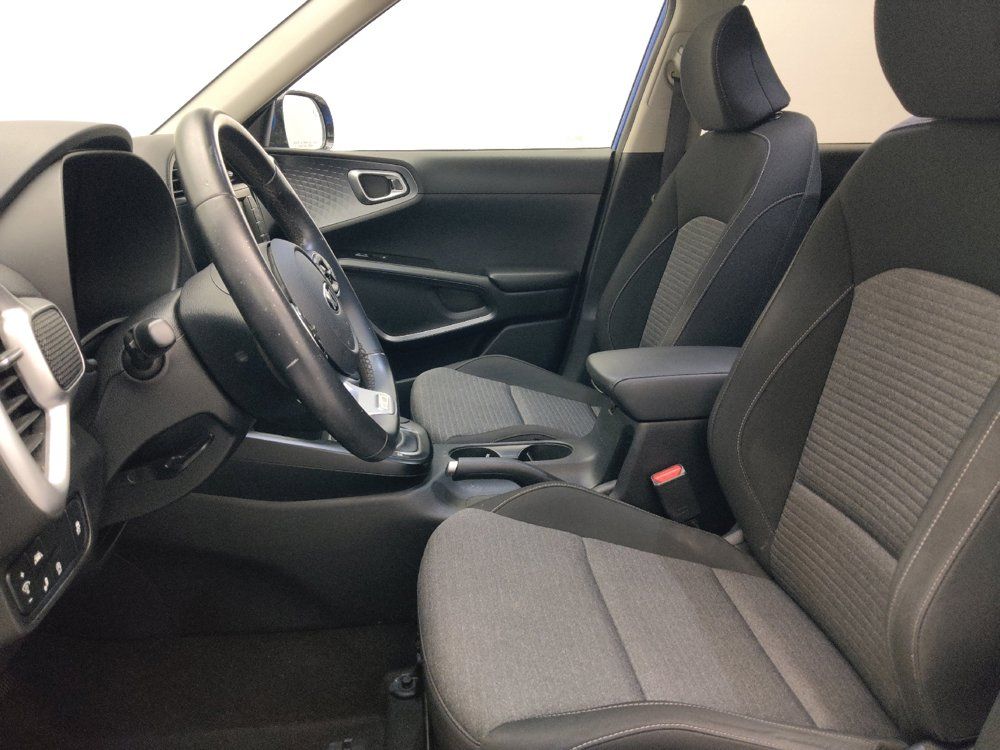 Used 2021 Kia Soul GT-Line FWD image 17