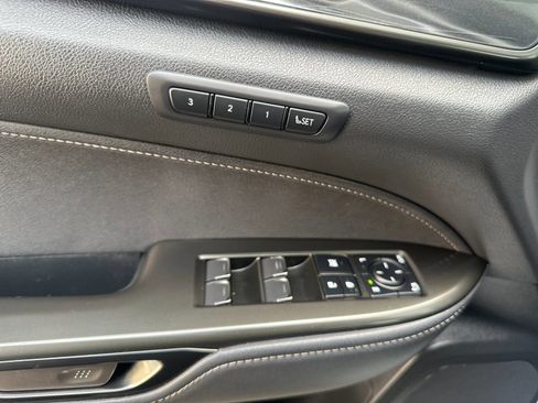 Used 2025 Lexus NX 350h AWD w/ Premium Package image 11