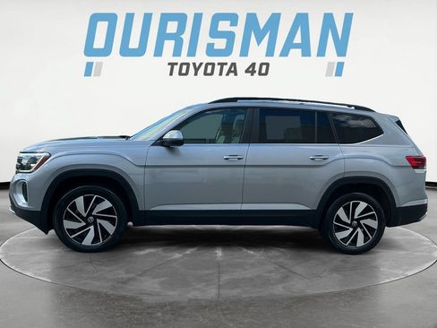 Used 2024 Volkswagen Atlas SE AWD/4WD image 4