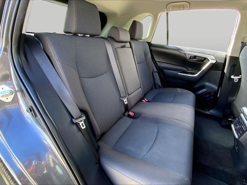 Used 2024 Toyota RAV4 LE FWD image 19