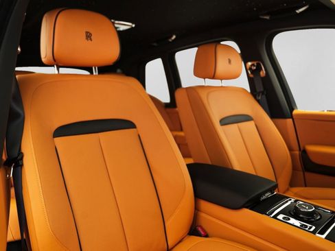 New 2026 Rolls-Royce Cullinan Black Badge AWD/4WD image 49