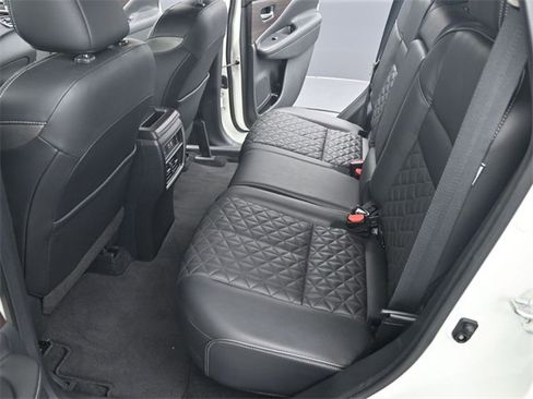 Used 2020 Nissan Murano Platinum image 23