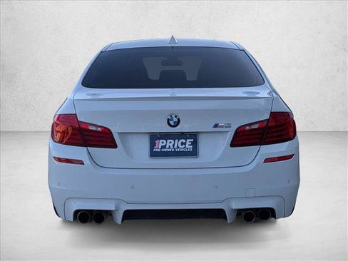 Used 2016 BMW M5 RWD image 6