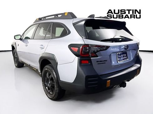 Used 2022 Subaru Outback Wilderness AWD/4WD image 5