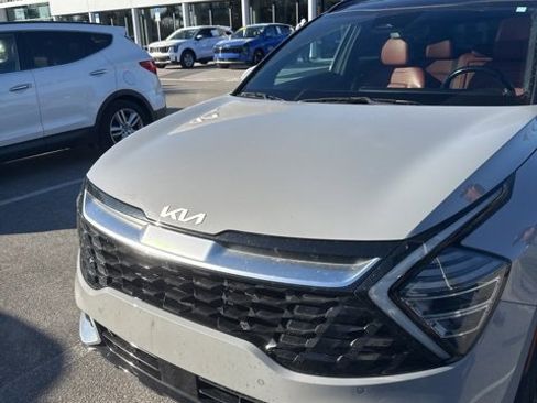 Certified 2023 Kia Sportage SX image 1