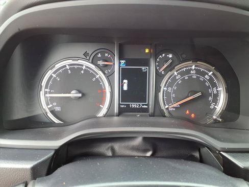 Used 2021 Toyota 4Runner Limited AWD/4WD image 14