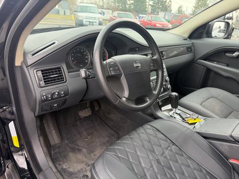 Used 2008 Volvo XC70 3.2 image 14