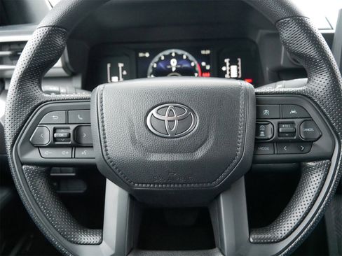 Used 2025 Toyota Tacoma SR5 image 23