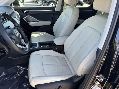 Used 2022 Audi Q3 2.0T Premium AWD/4WD image 21
