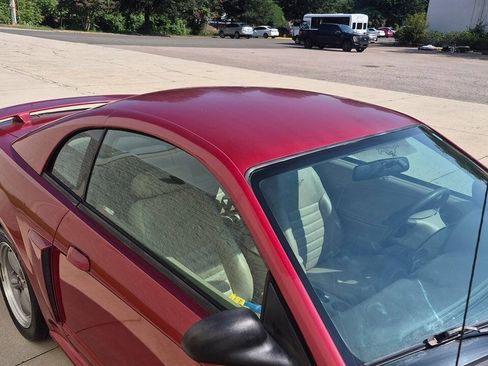 Used 2002 Ford Mustang GT RWD image 26
