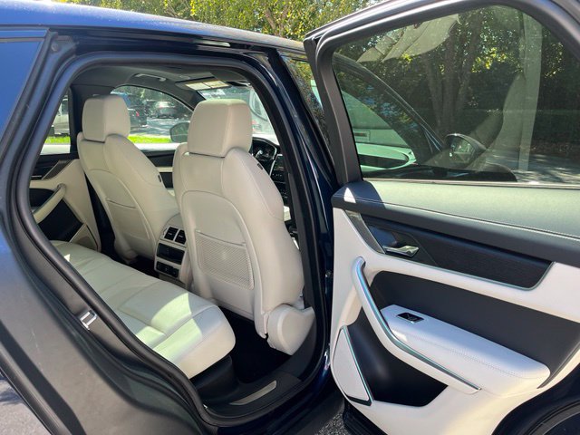 Certified 2026 Jaguar F-PACE R-Dynamic S AWD/4WD image 12