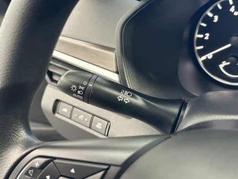 Used 2023 Nissan Altima 2.5 SV image 17