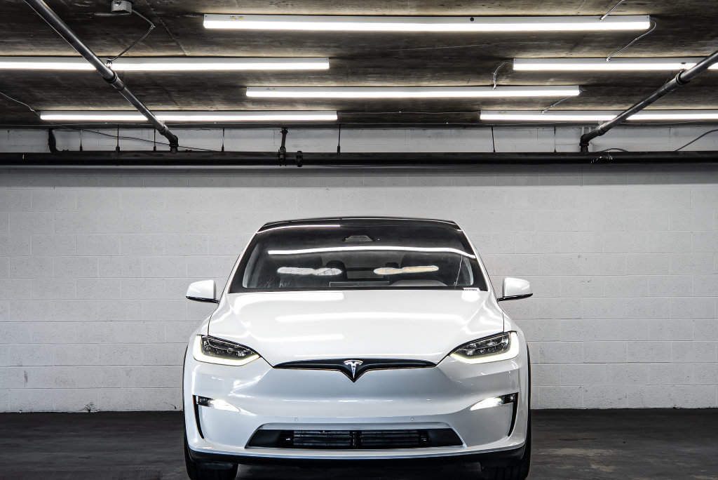 Used 2022 Tesla Model X Plaid AWD/4WD image 8