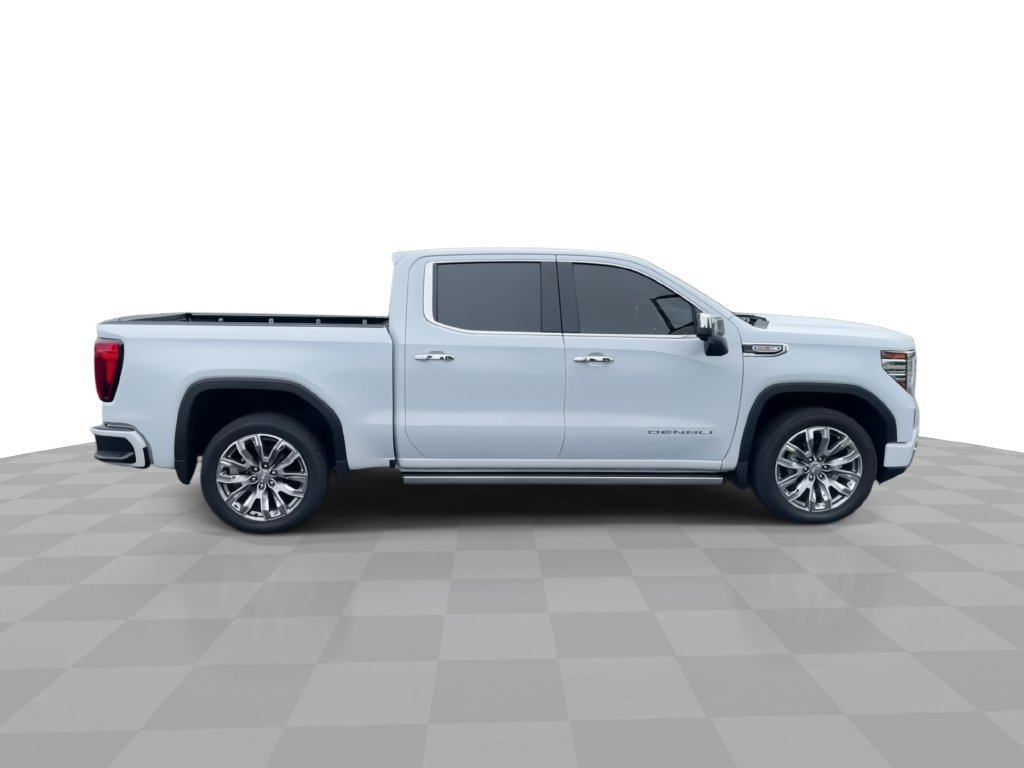 New 2026 GMC Sierra 1500 Denali w/ Denali Reserve Package AWD/4WD image 9