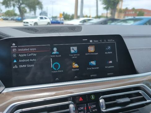 Used 2023 BMW X5 sDrive40i w/ M Sport Package RWD image 16